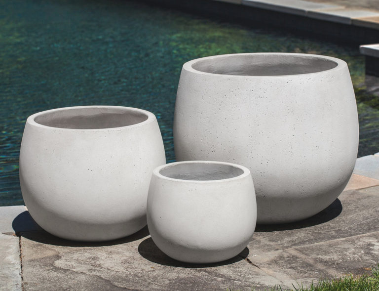 large-round-minimalist-gray-concrete-planter-set-ml