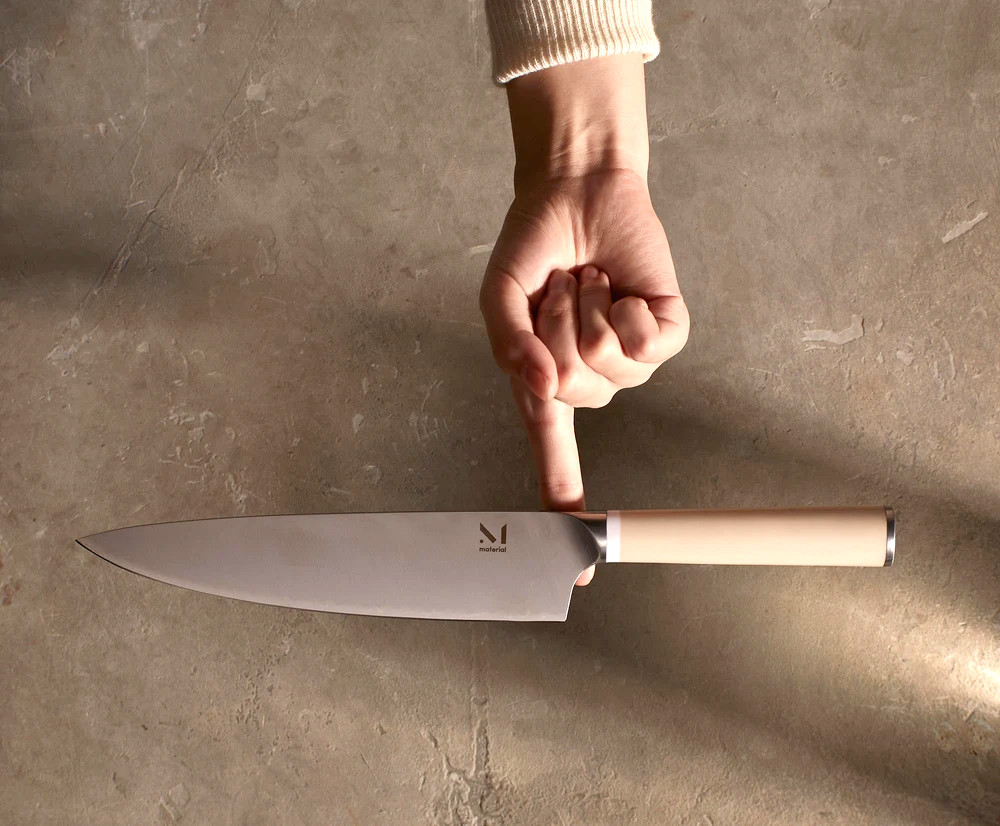 Demonstration of Balanced kitchen knives